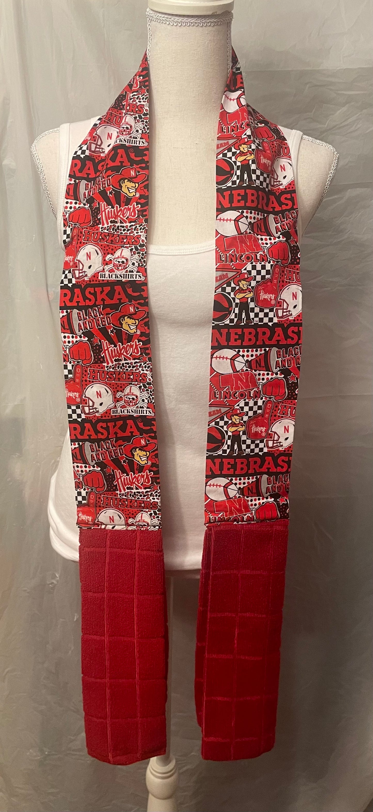 Kitchen Towel Boa Scarf