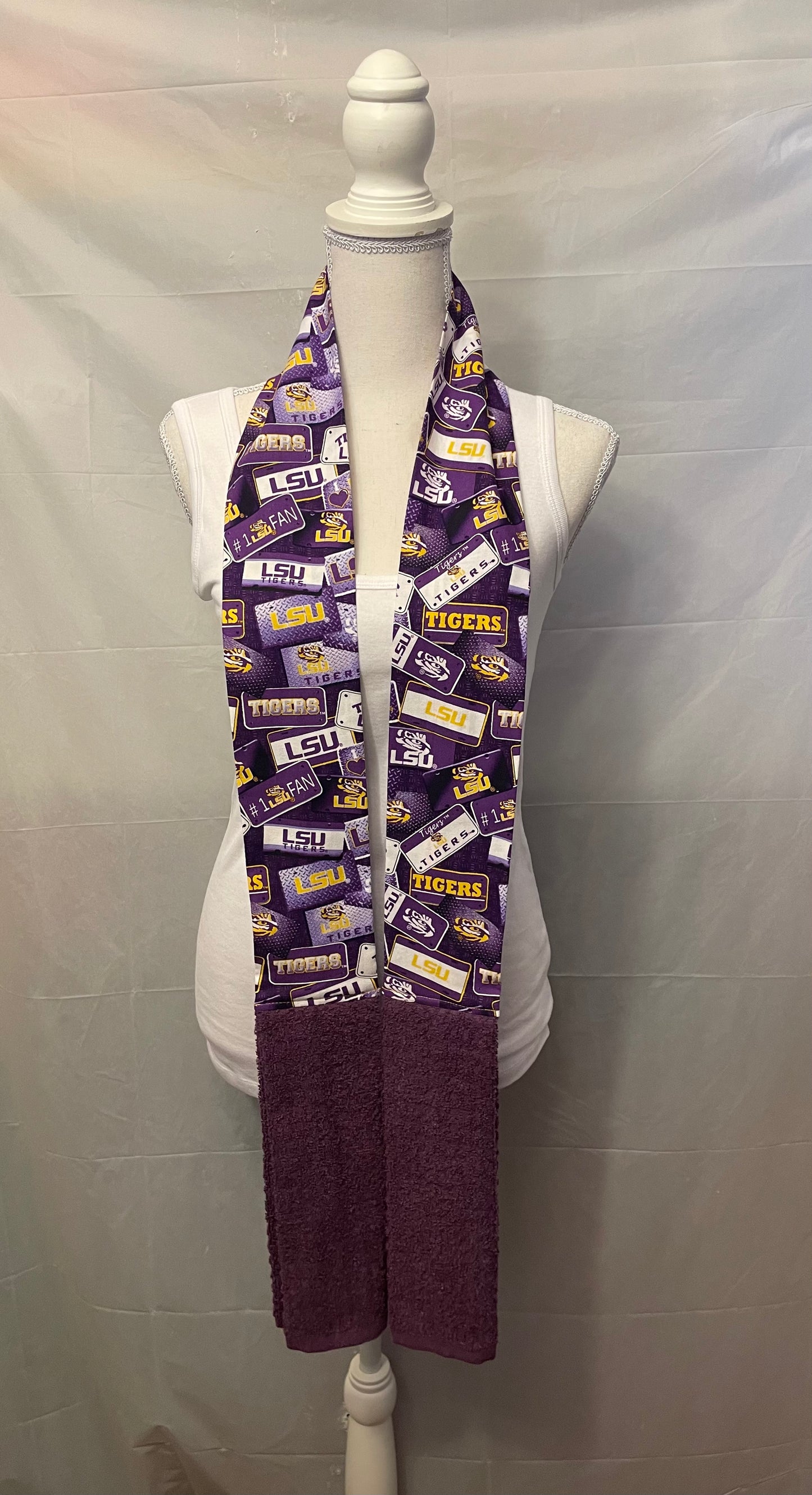 Kitchen Towel Boa Scarf